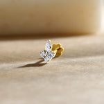Majesty Floral Flower Inspired Solitaire Nose Pin Gold And Diamond