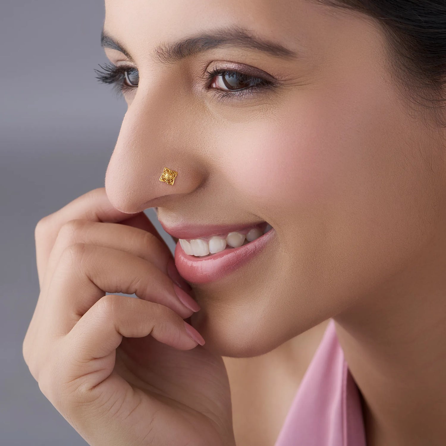Floral Square 18K Diamond Cut Filigree Gold Nose Design For Women