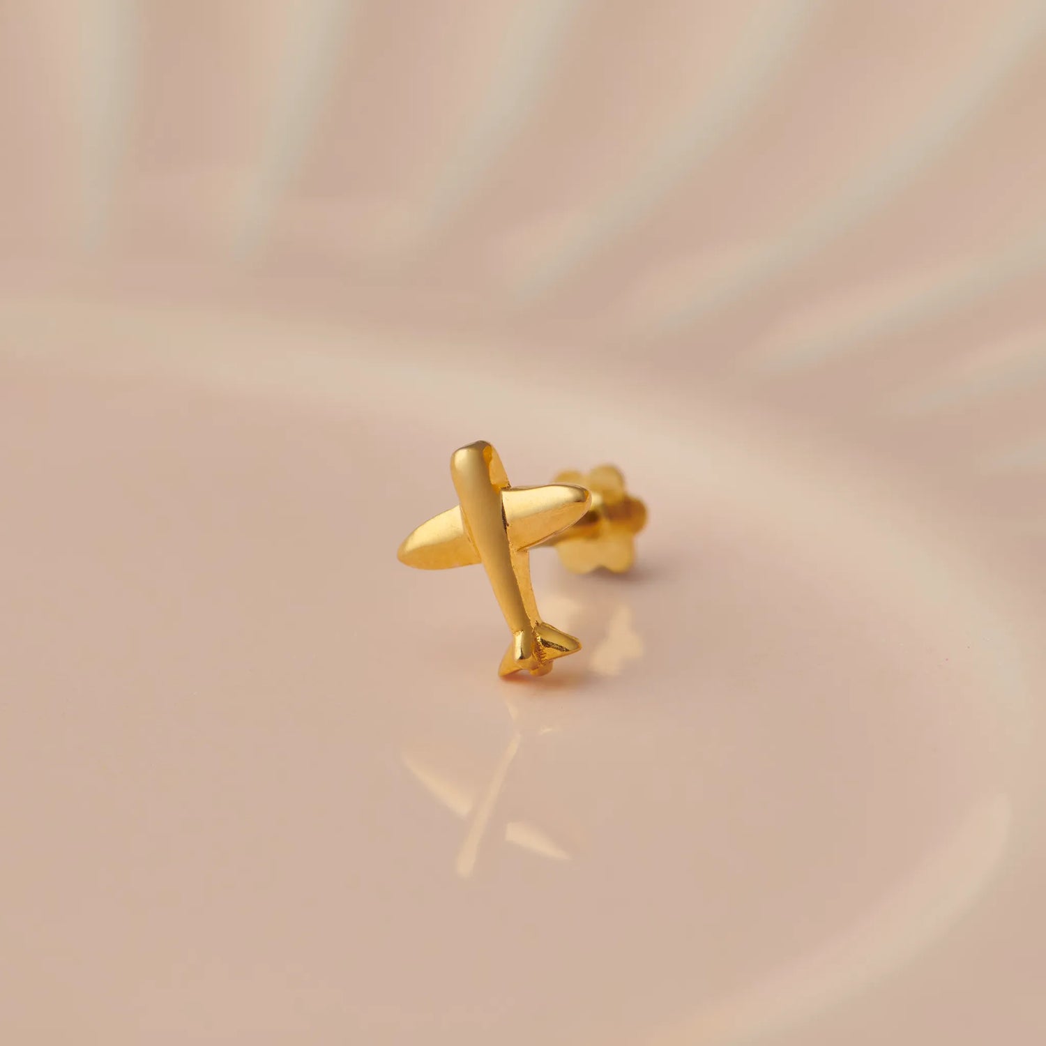 Aero Glide65 Gold Nose Pin – Simple 18K Nose Pin Gold Design for Women