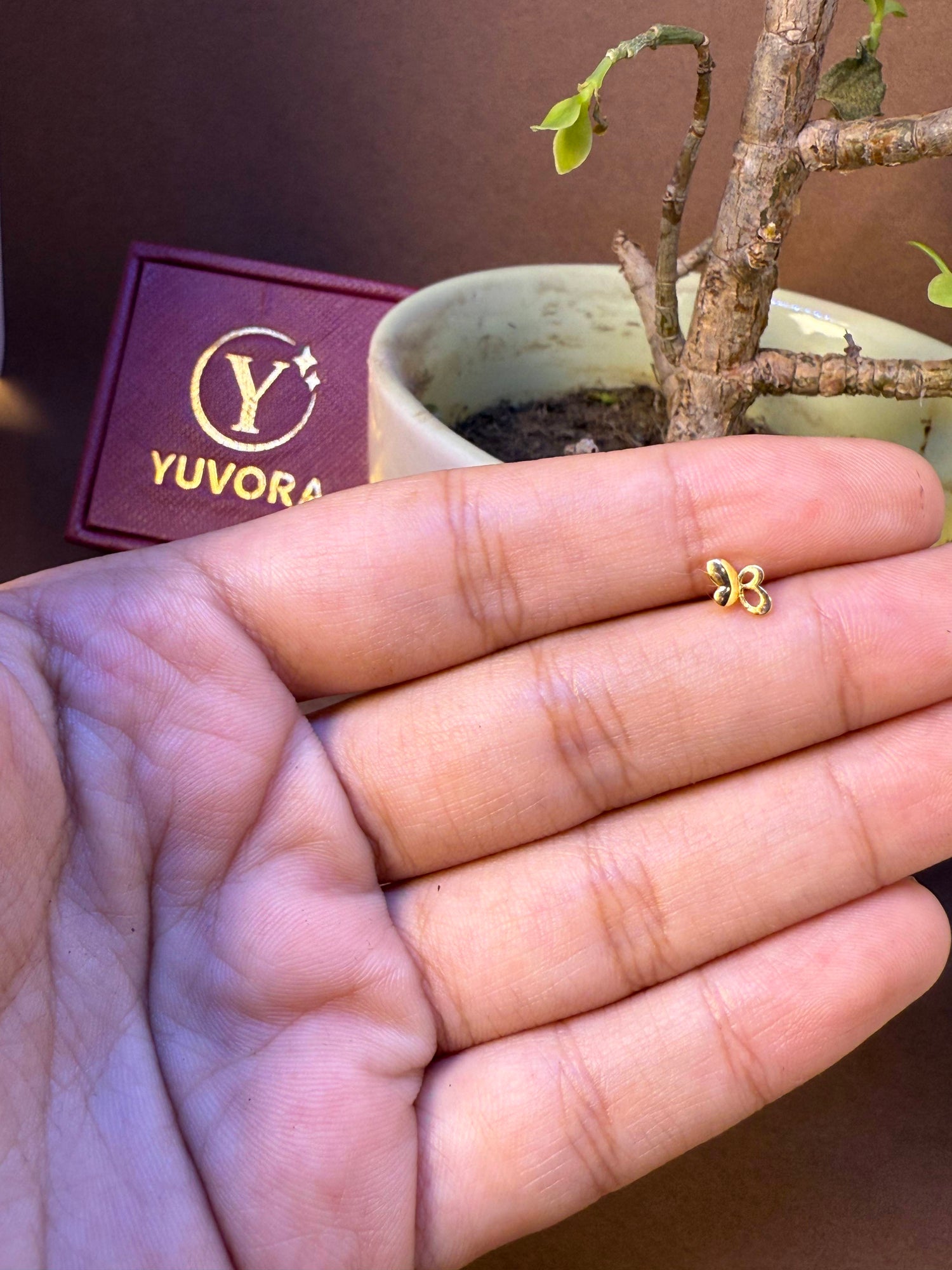 Honeybee Muse Gold Nose Pin – Simple 18K Nose Pin Gold Design for Women