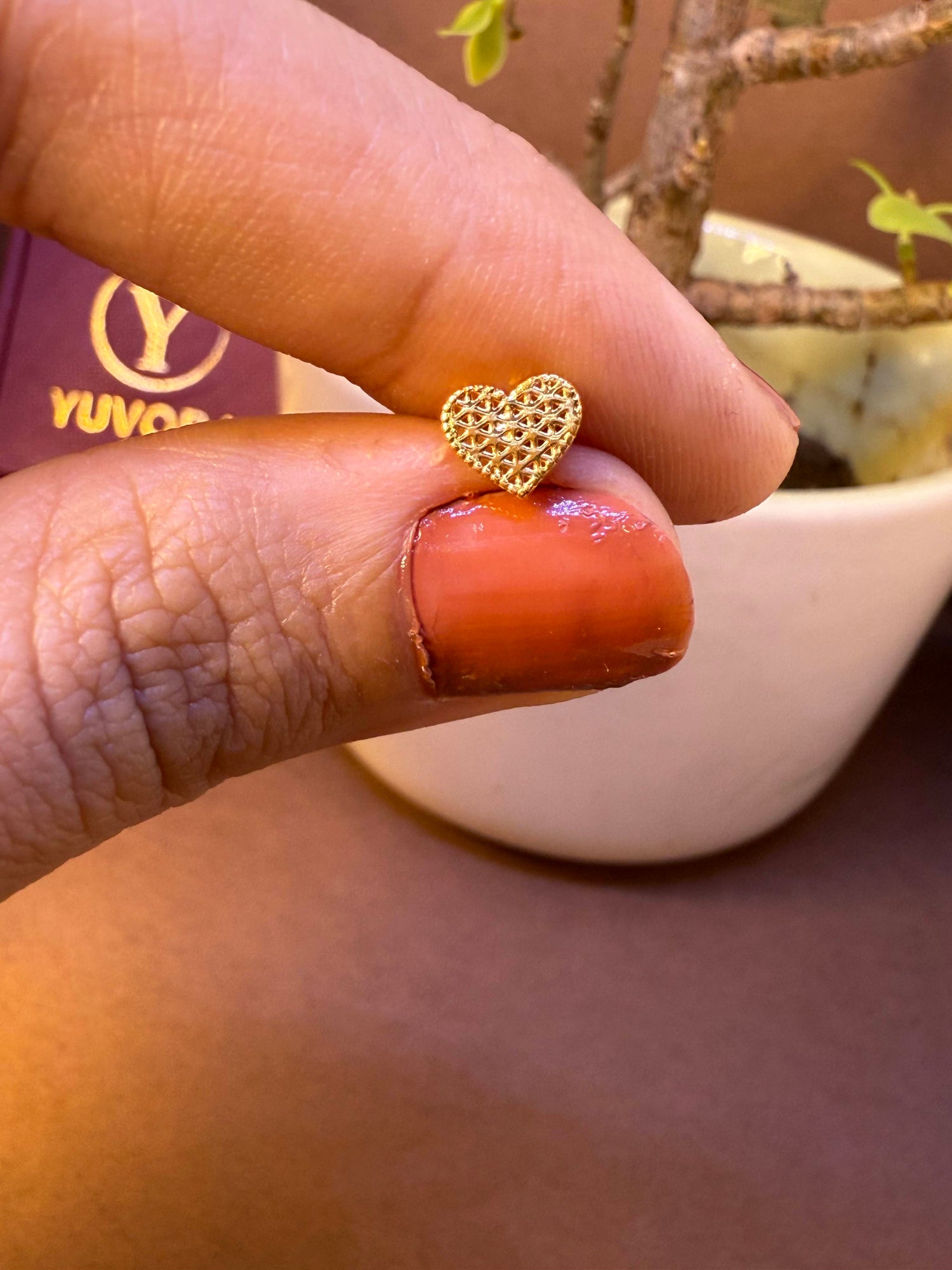 Heart Embrace Gold Nose Pin ??Simple 18K Nose Pin Gold Design for Women