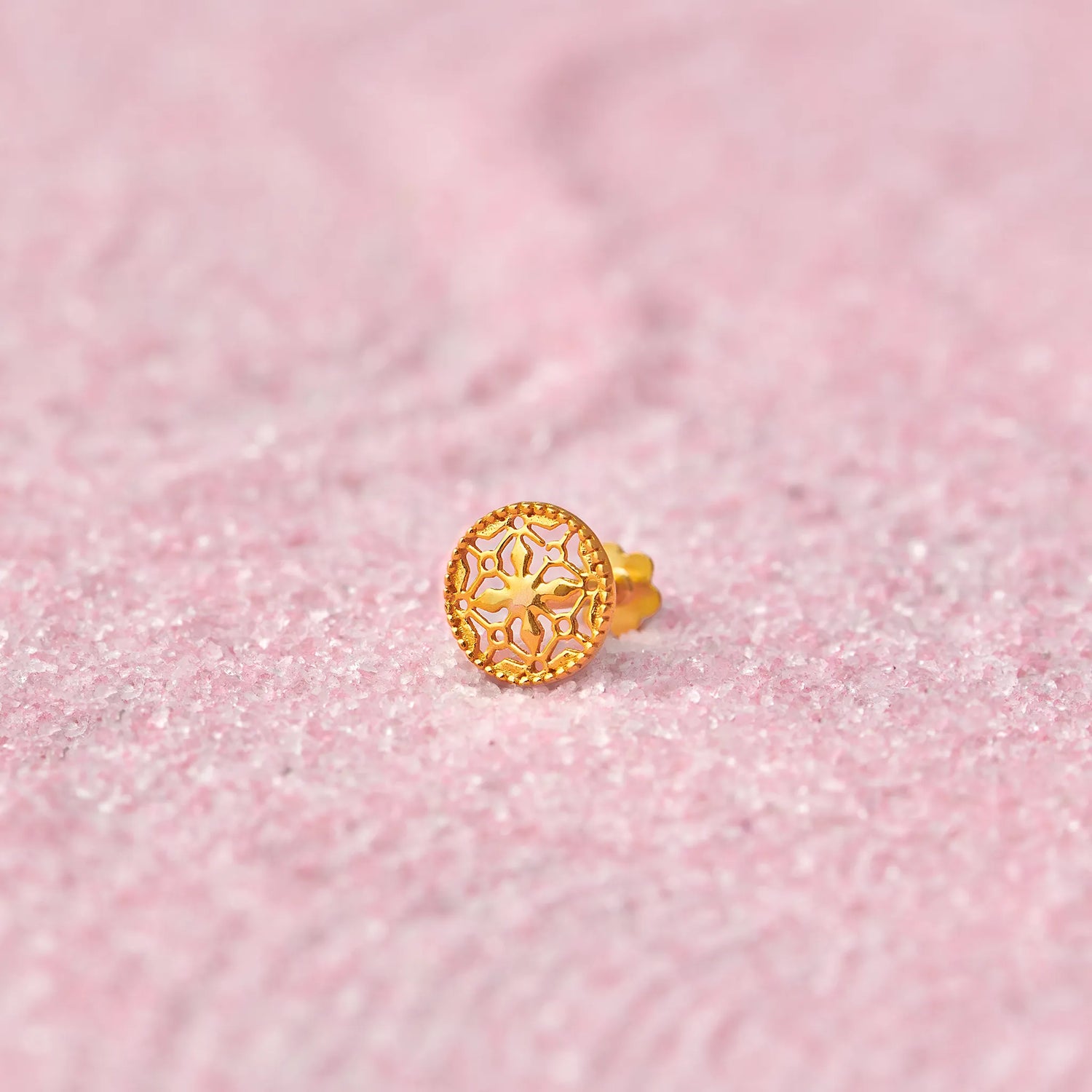 Petal Elegance Gold Nose Pin – Simple 18K Nose Pin Gold Design for Women