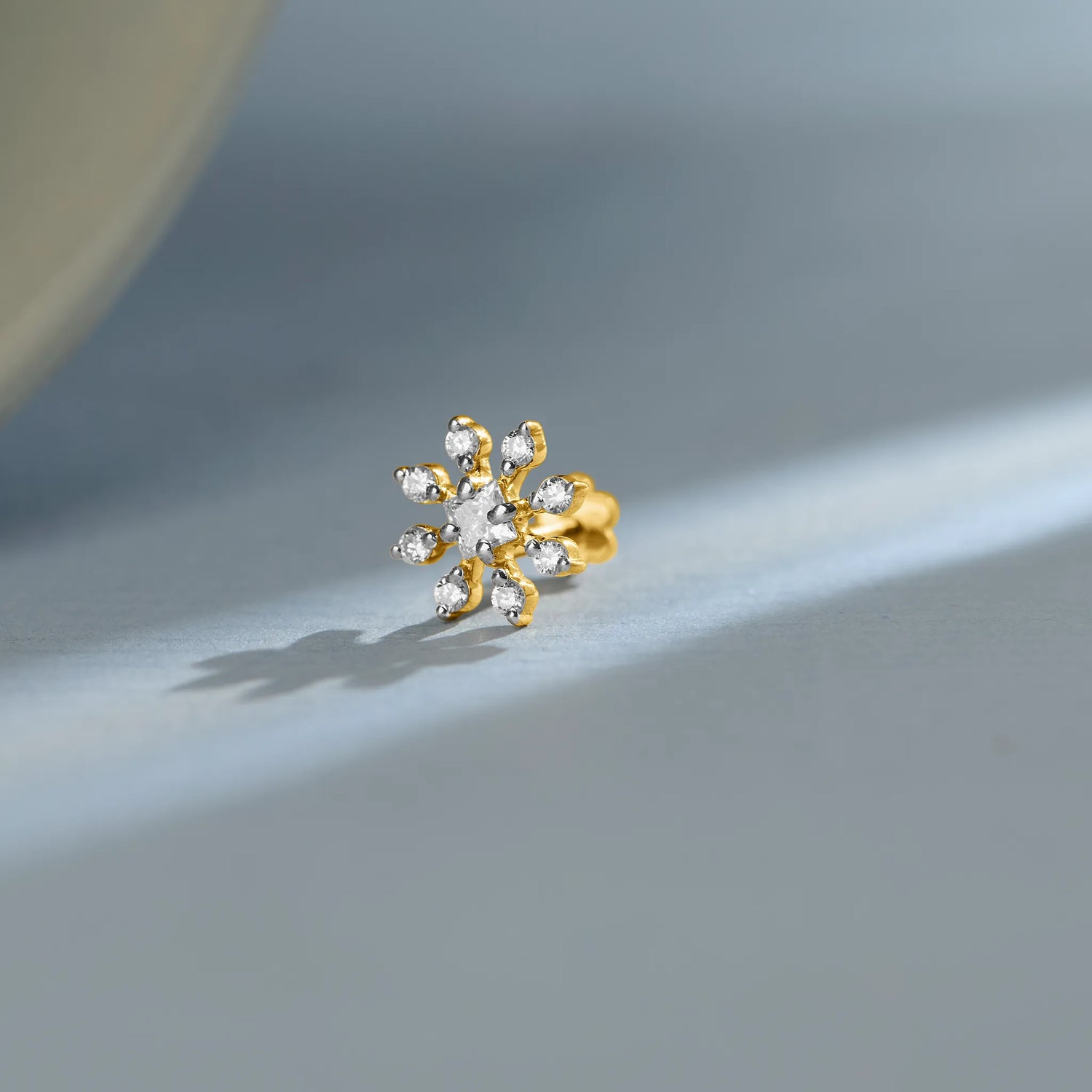 Stellar Burst Star Inspired Diamond Nose Pin With Gold For Women