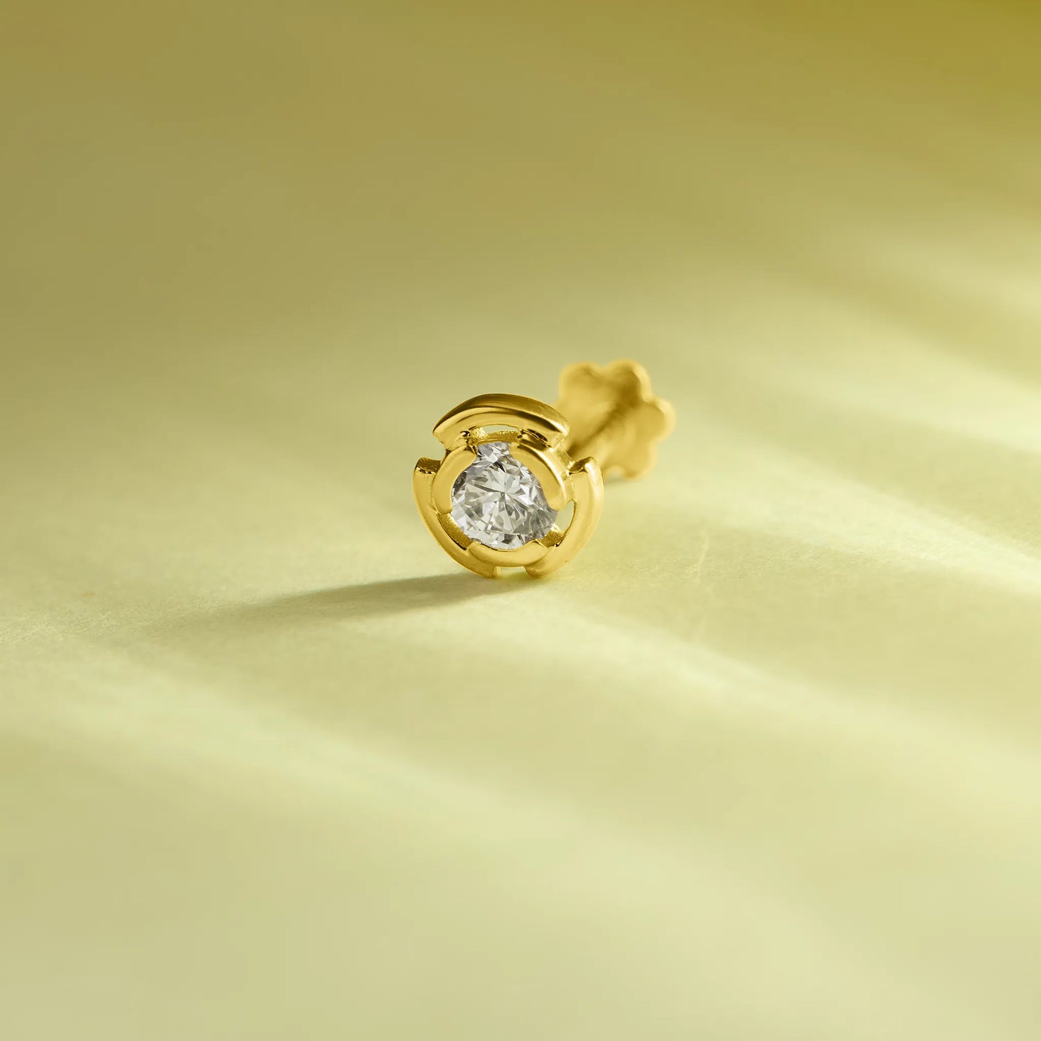 Bolt Gleam Single Solitaire Diamond Nose Pin Design From Kerala In Gold