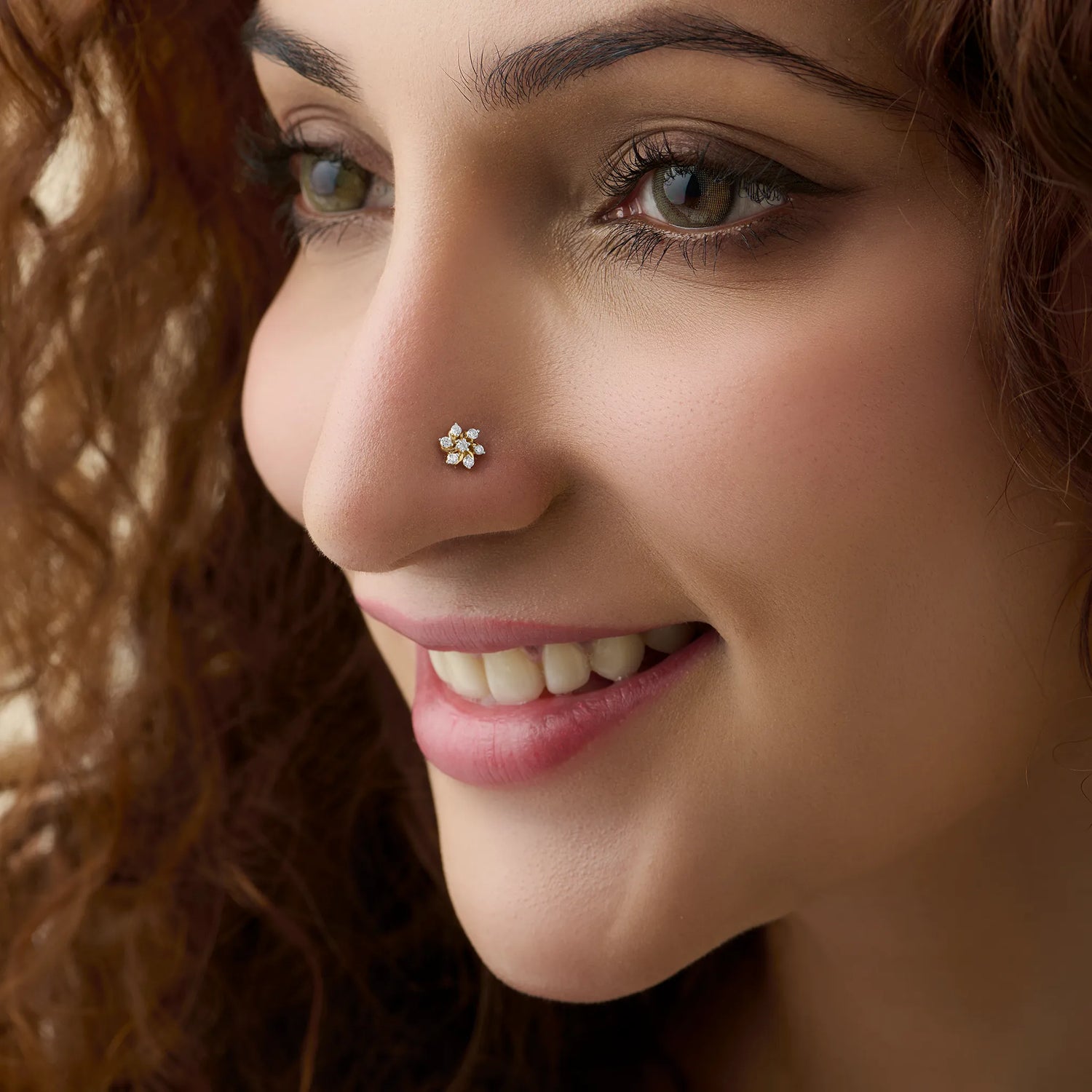 Solar Swirl Sun Inspired Nose Pin Gold Diamond Design For Women Online
