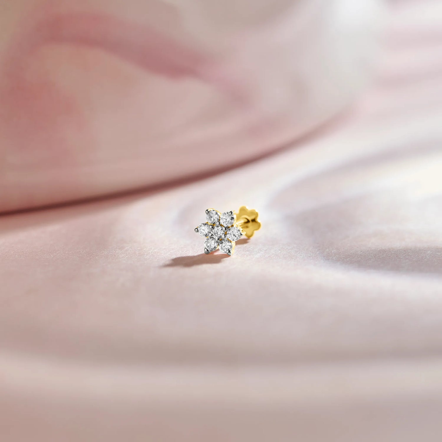 Petal Star Flower Inspired Gold Diamond Nose Pin For Women