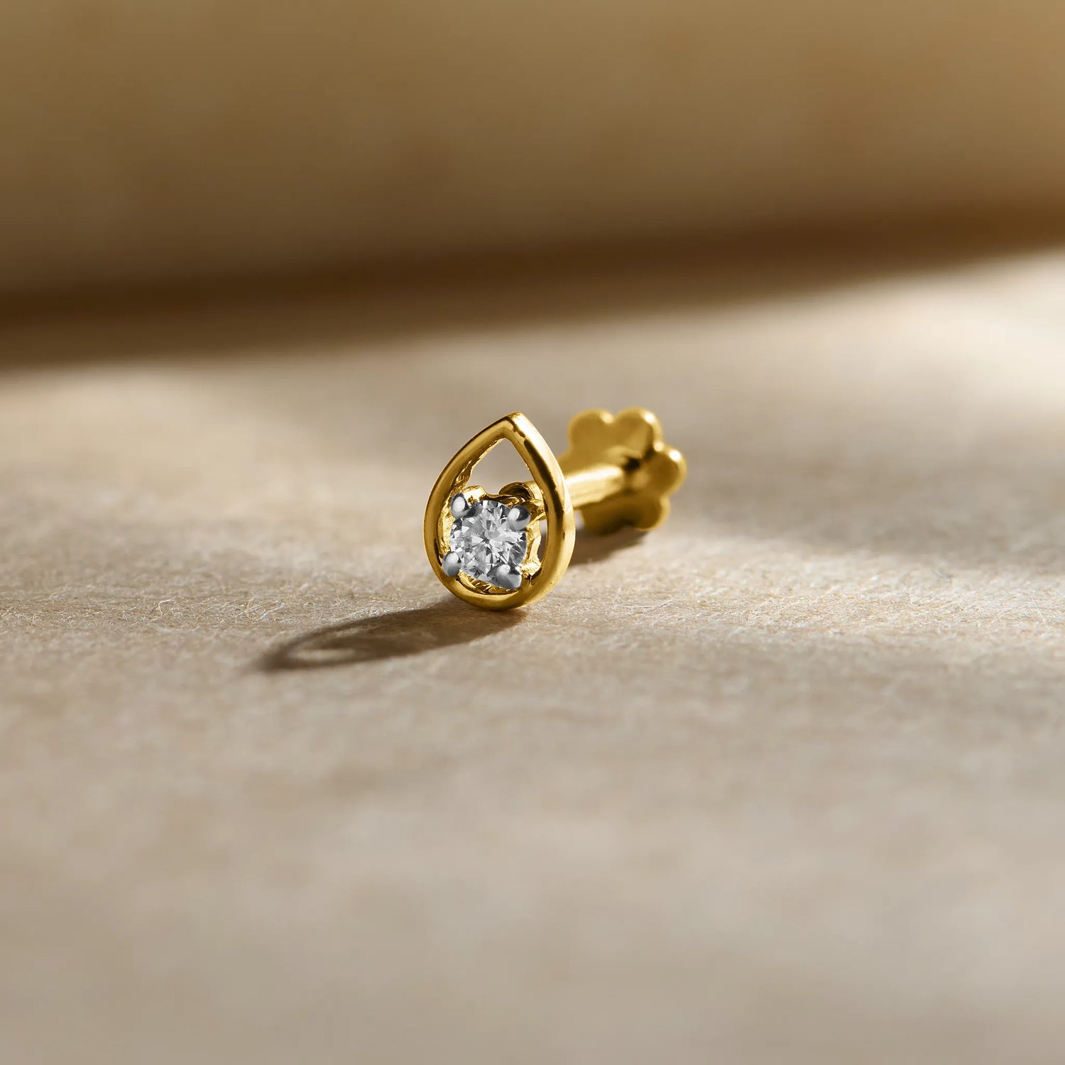 Teardrop Radiance Leaf Gold Diamond Nose Pin Online