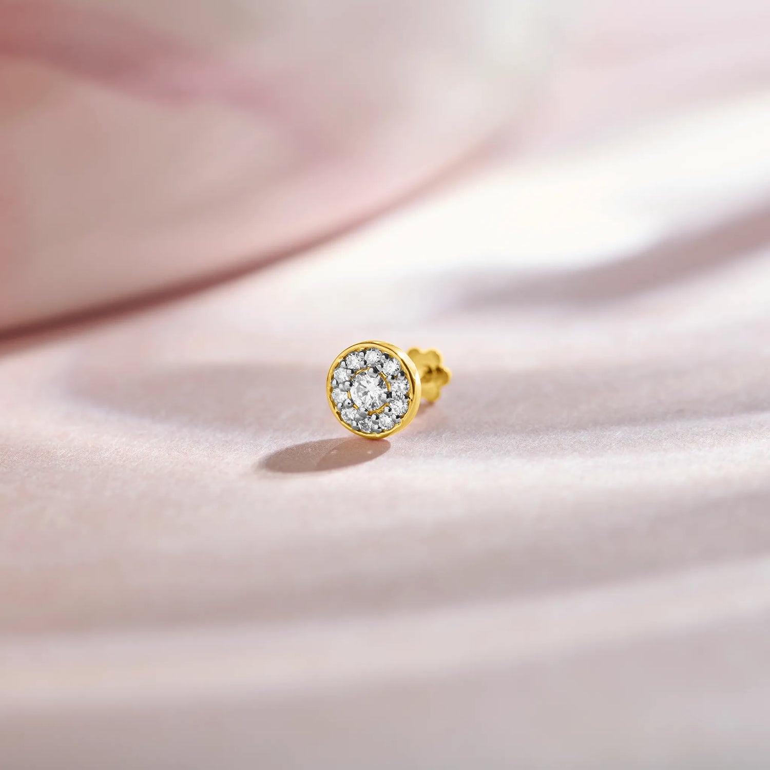 Solar Halo Sun Inspired Diamond And Gold Nose Pin For Women