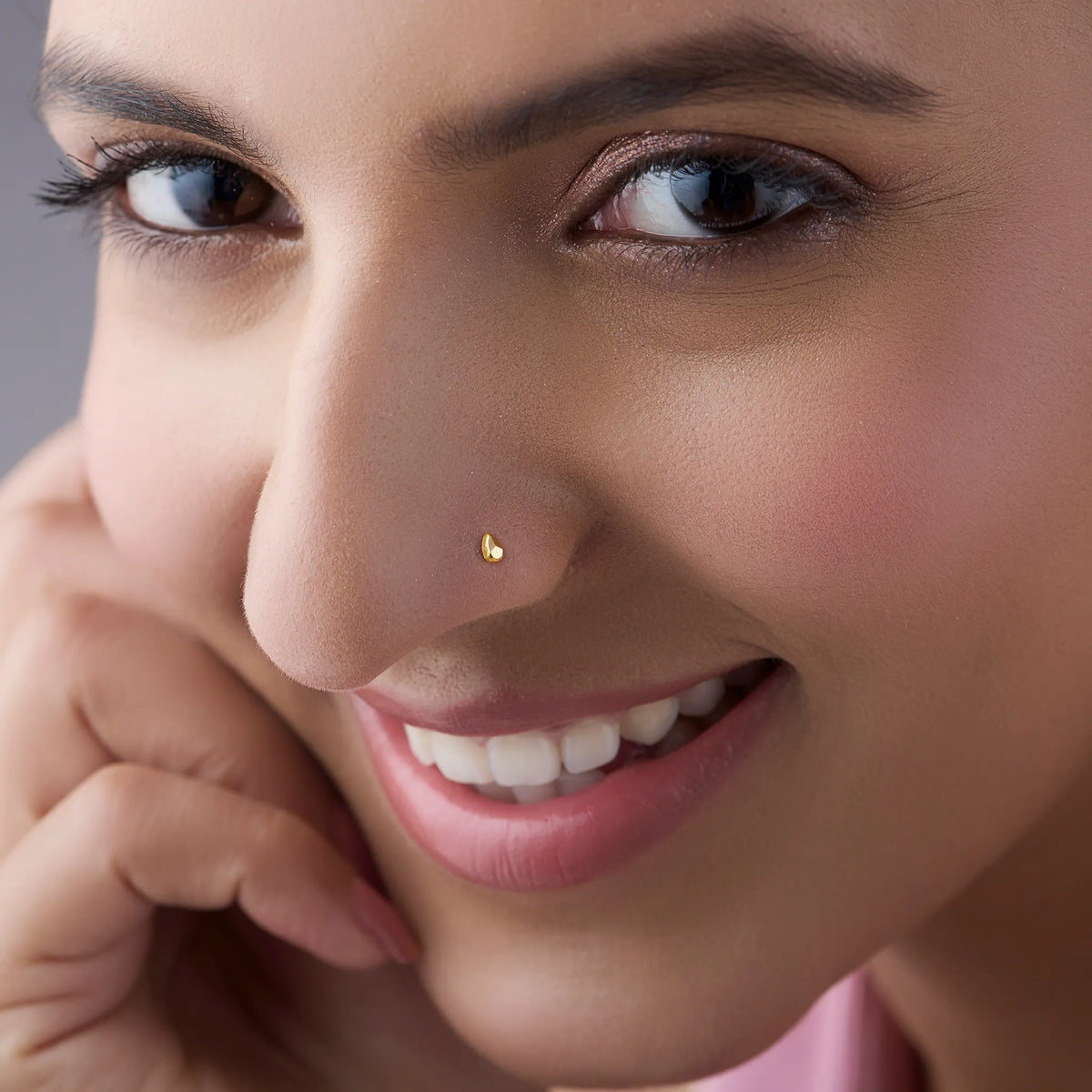 Nose Pin Types 500+ Gold Nose Pin Designs Online | 15-day Return - Yuvora