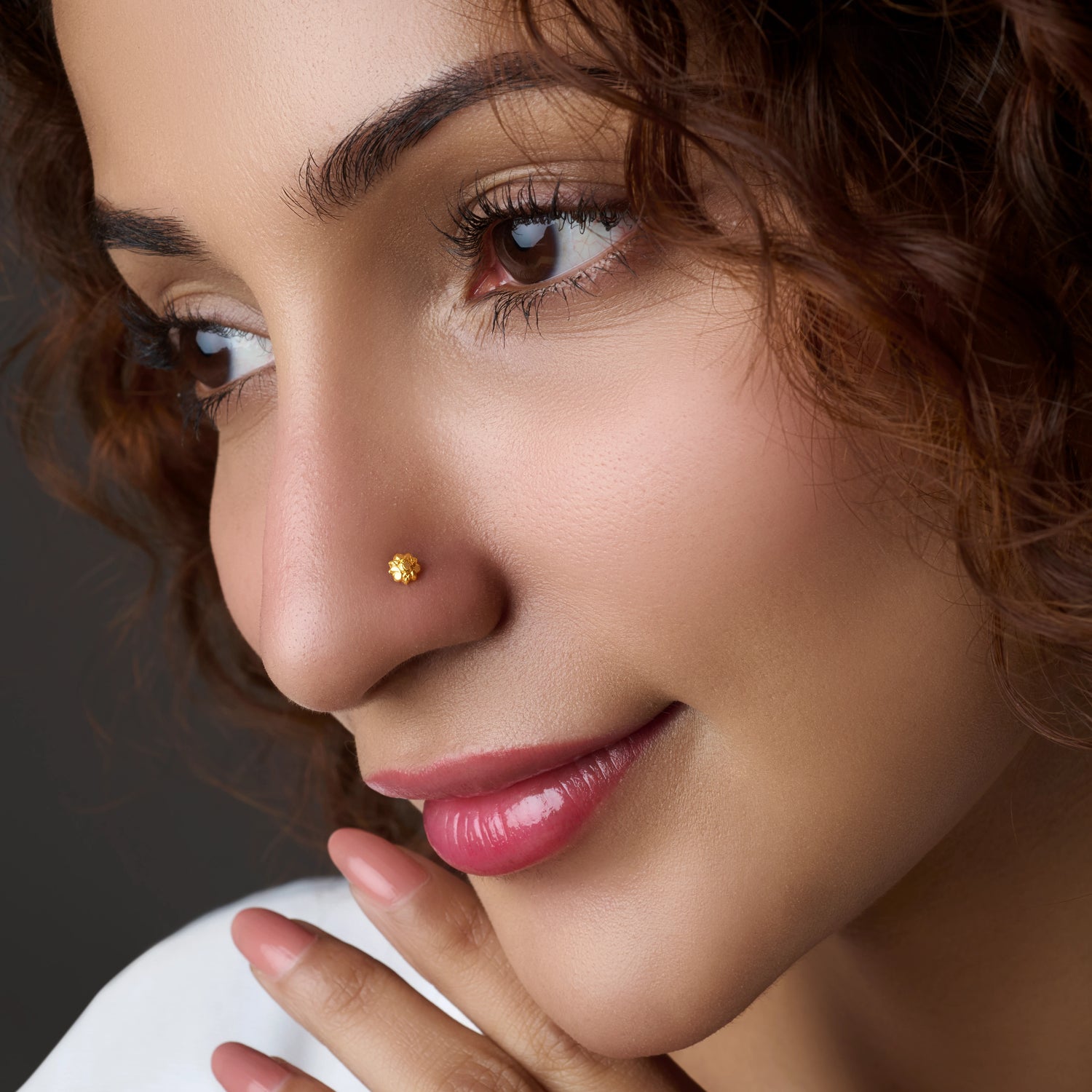 Sun Blossom Gold Nose Pin – Simple 18K Nose Pin Gold Design for Women