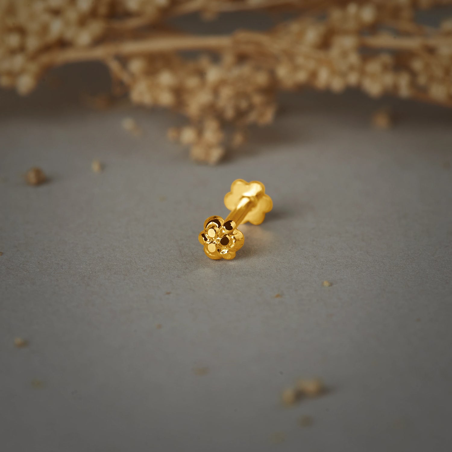 Cluster Charm 18K Small Gold Nose Pin Design For Female