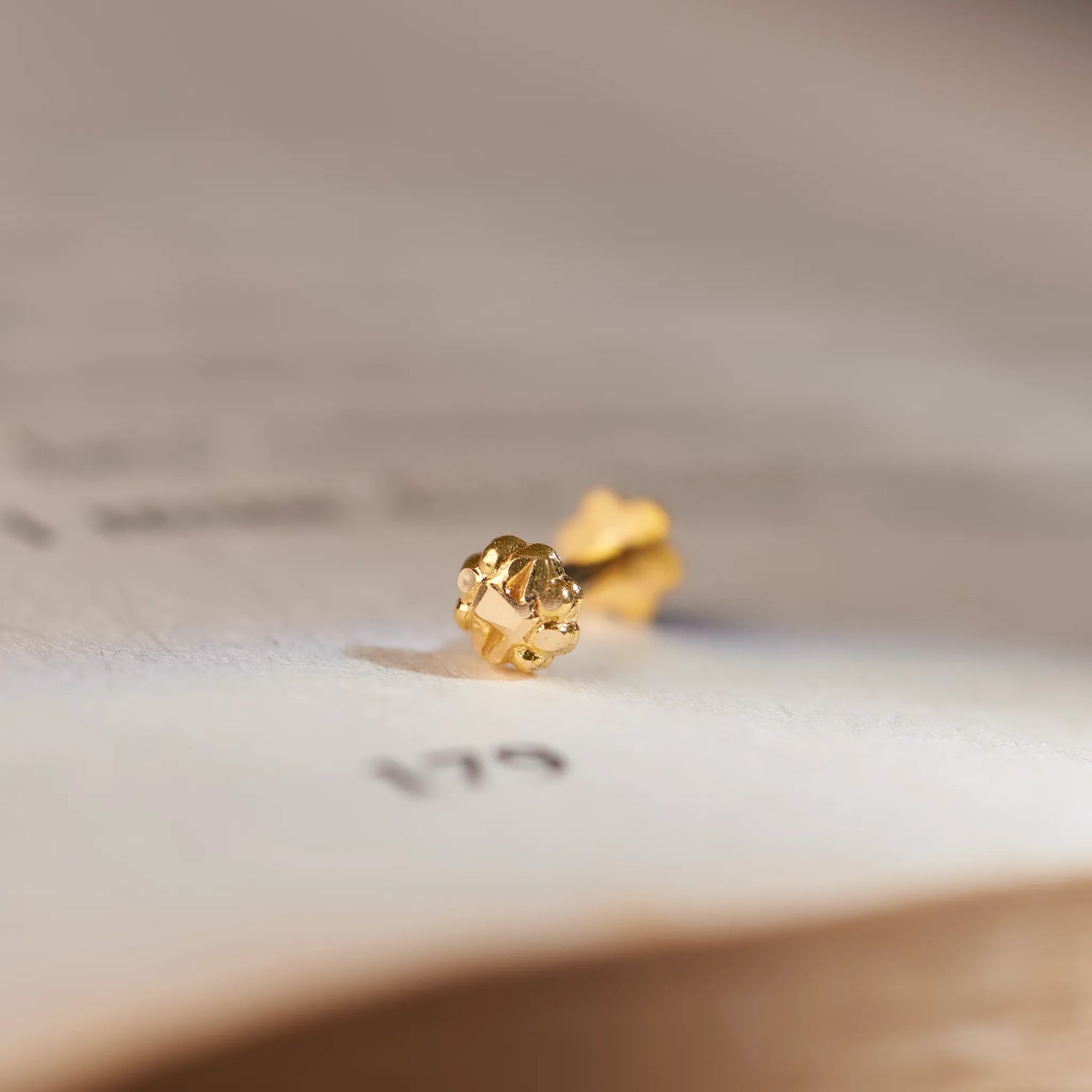 Aura Bloom Gold Nose Pin – Simple 18K Nose Pin Gold Design for Women