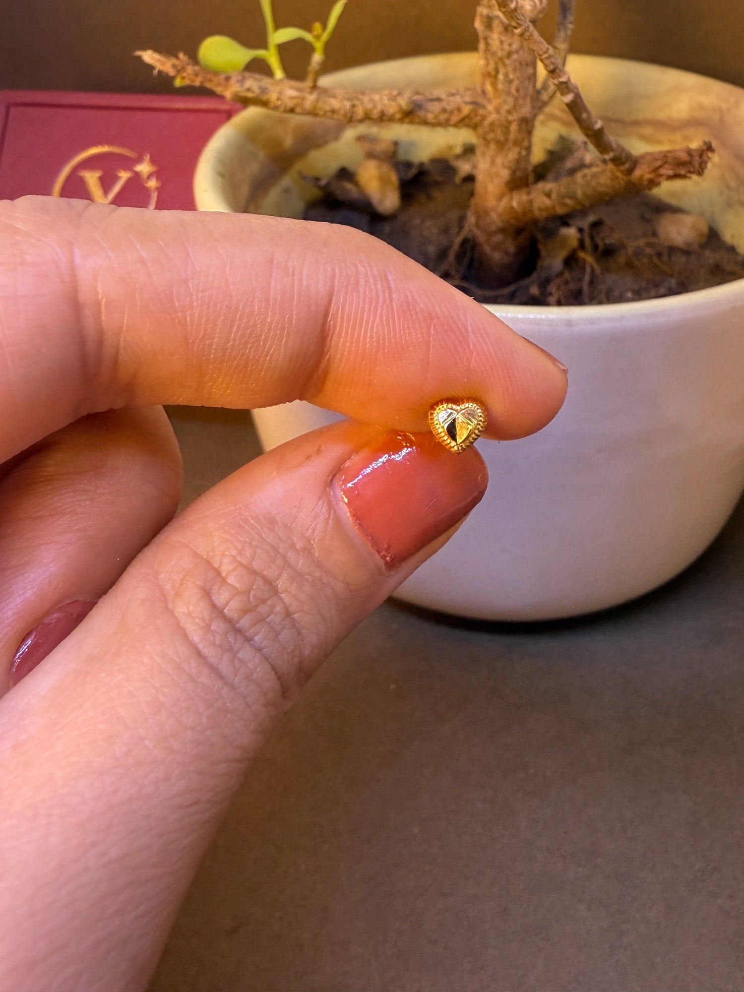 Braided Heartbeat Gold Nose Pin – Simple 18K Nose Pin Gold Design for Women