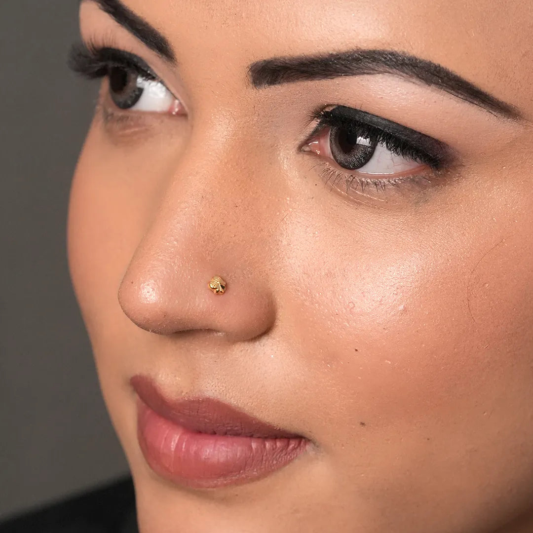 Pin Point Nose Petal Prism Gold Nose Pin for Women | Floral Gold Nose Pins – Yuvora