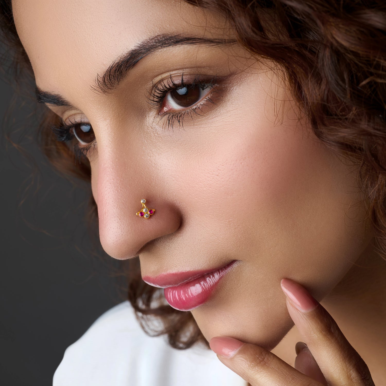 Ruby Arc 18K Leaf Inspired Stone Nose Pin Gold Online