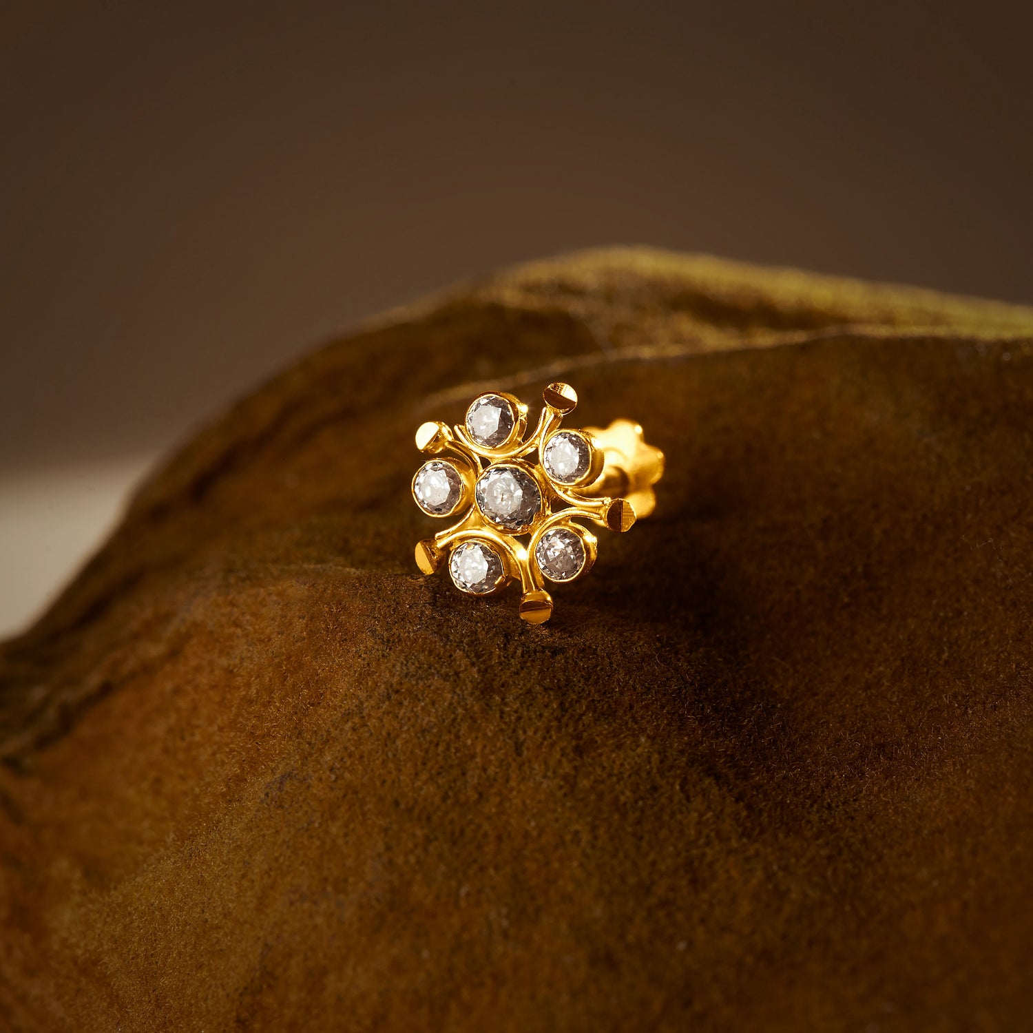 Sun Burst 18K Sun & Star Design Inspired Stone Gold Nose Pin Design Online
