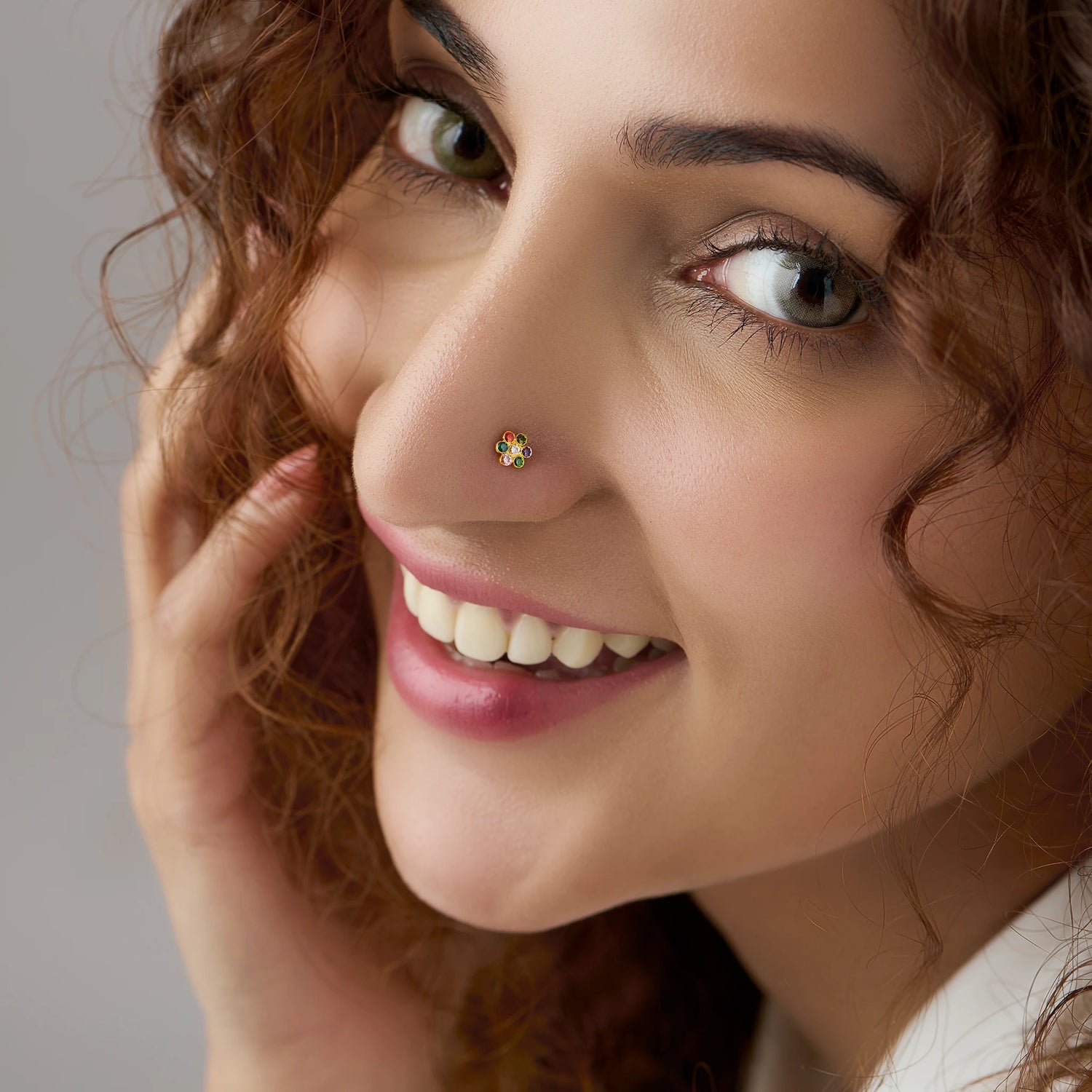 Midnight Blossom 18K Black Stone Gold Nose Pin For Women