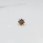 Elegant stone gold nose pin with multi stone cluster