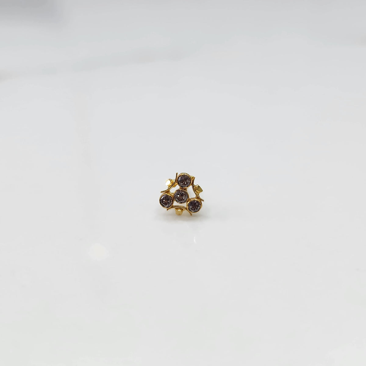Tiny nose pin gold with minimal floral diamond pattern