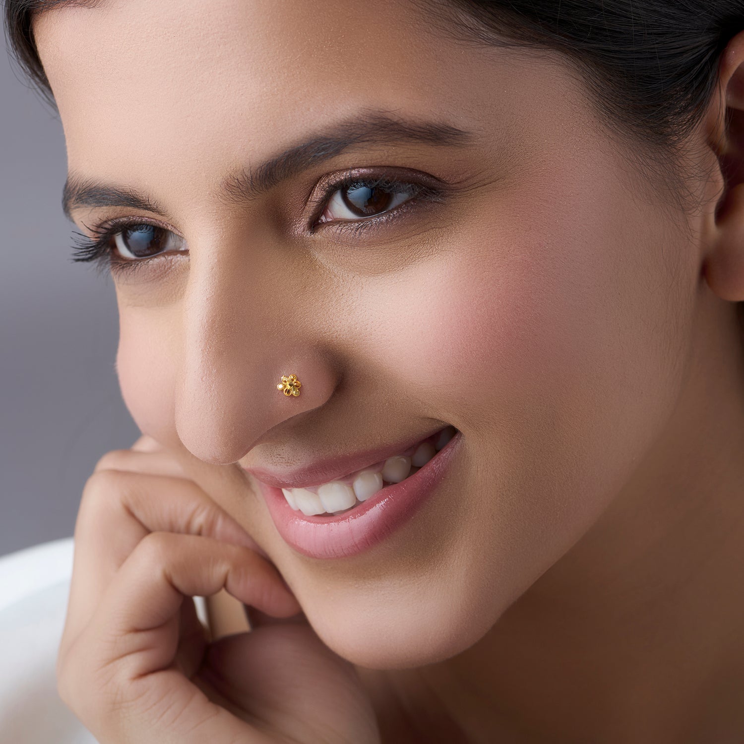 Solaris Bloom Gold Nose Pin – Simple 18K Nose Pin Gold Design for Women