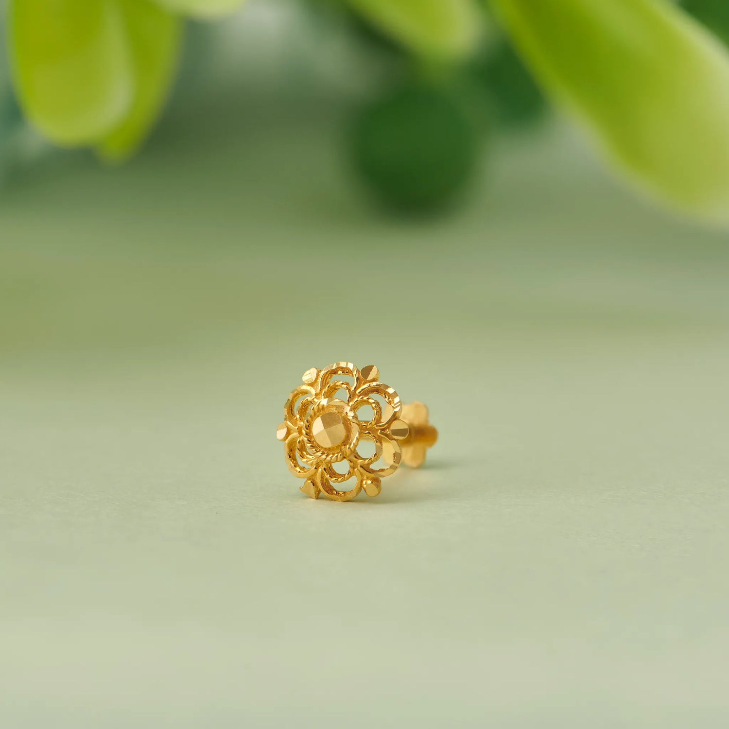 Aurelia Bloom Gold Nose Pin – Simple 18K Nose Pin Gold Design for Women