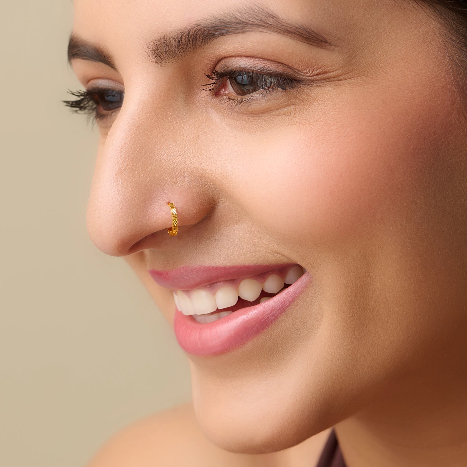 Axis Charm Gold Nose Ring – Elegant Gold Nose Ring for Women