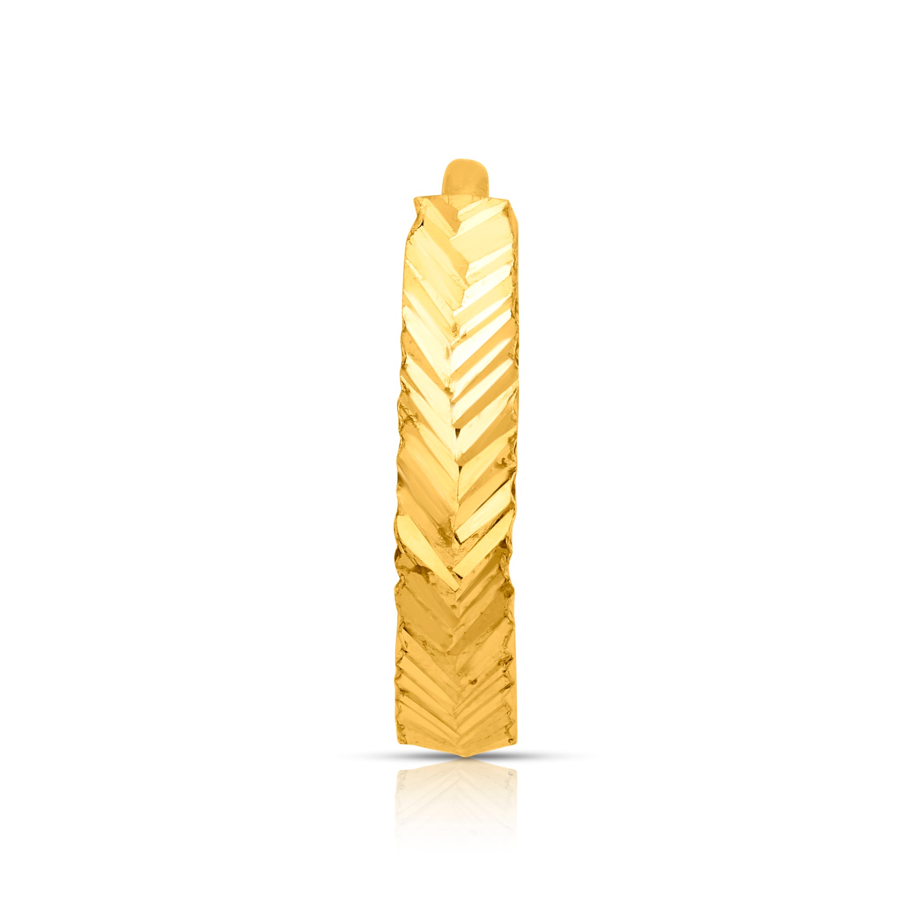 Enigma Weave gold nose pin in 18K gold shown from side view with detailed woven pattern design