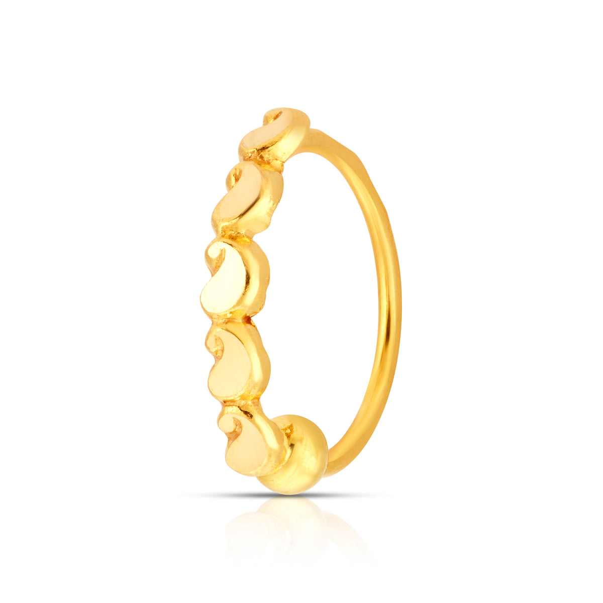 Gold Heart Row gold nose ring in 18K gold with elegant heart pattern design, perfect jewelry for heart-shaped face